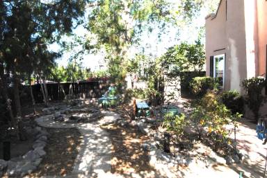 Main picture of 114 Flower St