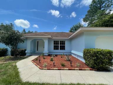 Main picture of 8062 SW 135th Loop