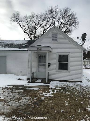 Main picture of 418 S Jefferson St