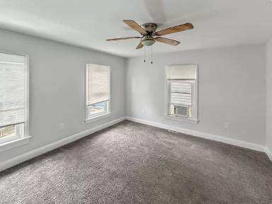 Main picture of 336 S Locust St