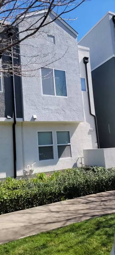 Main picture of 4122 Beechcraft Way