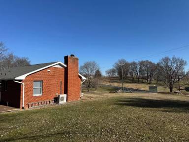 Main picture of 5473 Orchard Dr