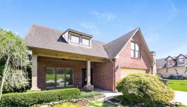 Main picture of 5867 High Forest Dr