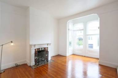 Main picture of 1856 Filbert St