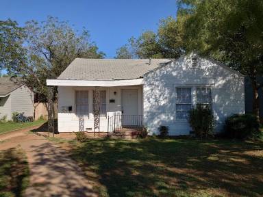 Main picture of 608 E North 15th St
