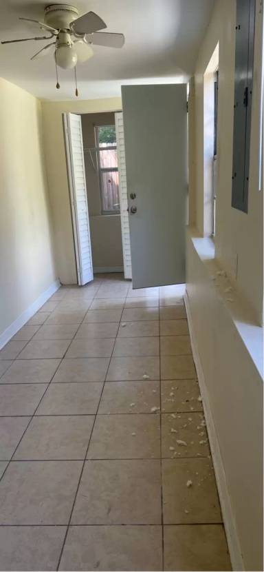 Main picture of 9130 8th Ave