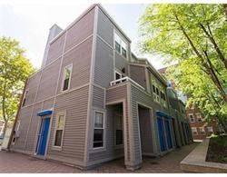 Main picture of 1 Henry St