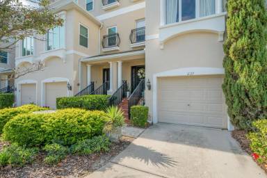 Main picture of 1127 Venetian Harbor Dr NE