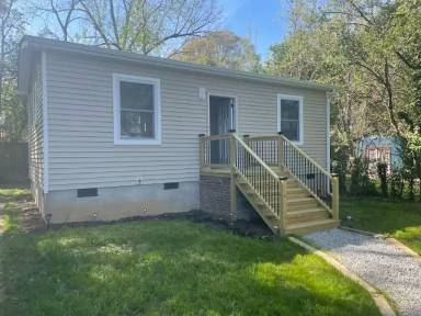 Main picture of 903 Mordecai Dr