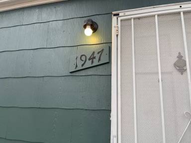 Main picture of 1947 Raft Dr