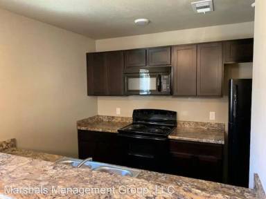 Main picture of 1810 S T St