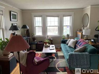 Main picture of 21 Trapelo St