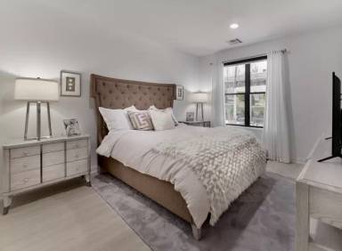 Main picture of 8 Tice Rd