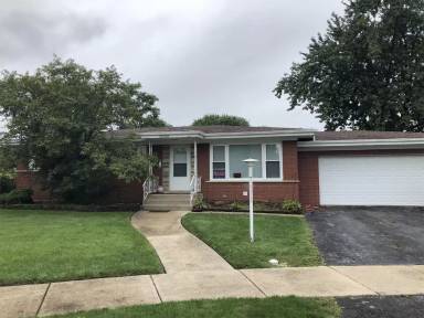 Main picture of 16550 Elm Ct