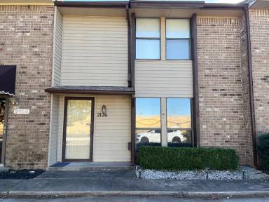 Main picture of 2126 NW 118th St