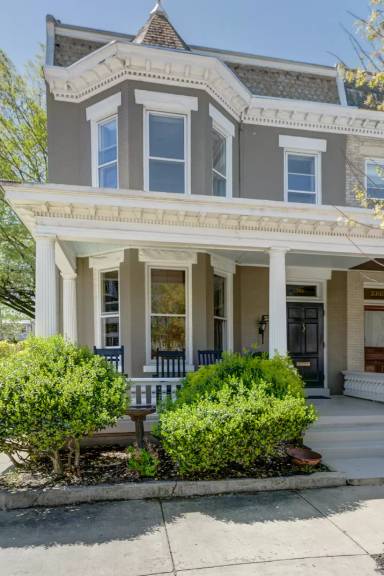 Main picture of 2301 Hanover Ave