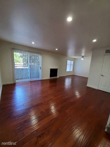 Main picture of 13002 Riverside Dr