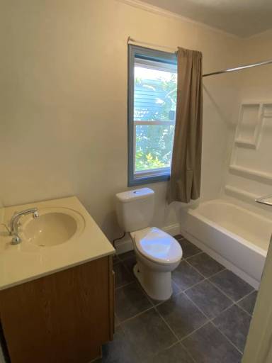 Main picture of 1027 N Elder Ave