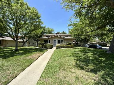 Main picture of 5159 Connecticut Dr