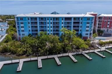 Main picture of 3 Riverwalk Dr