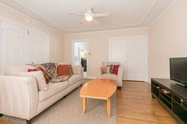 Main picture of 3434 California St