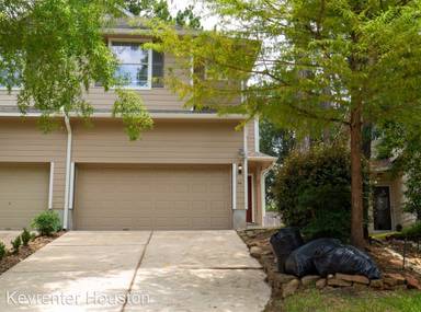 Main picture of 54 Blue Creek Pl