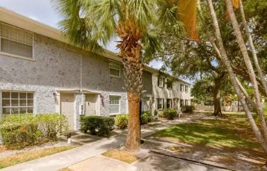 Main picture of 50 Needle Boulevard