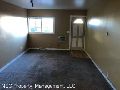 Main picture of 726 N 3rd St
