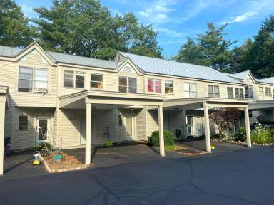 Main picture of 40 Wolf Rd