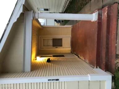 Main picture of 112 S Handley St
