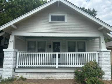 Main picture of 4312 E Central Ave
