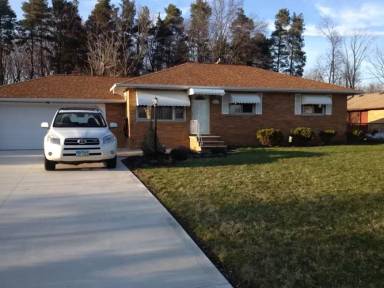 Main picture of 2901 Robert Pkwy