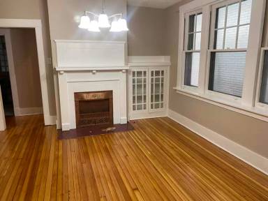 Main picture of 1313 McNeilly Ave