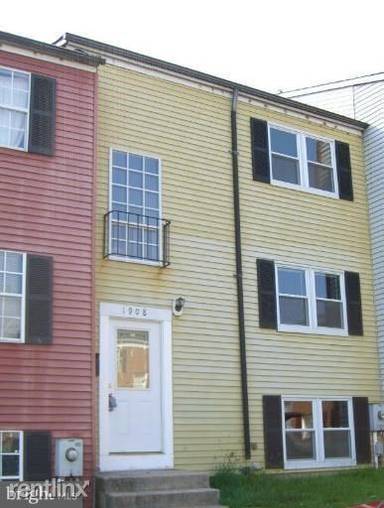 Main picture of 1908 Eloise Ln