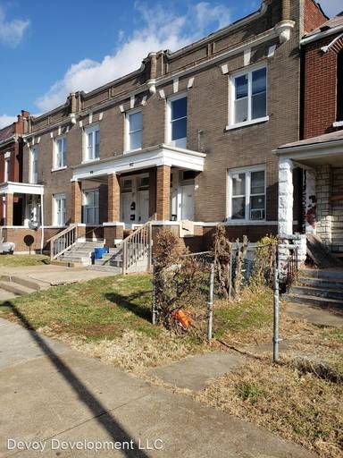 Main picture of 1202 N Euclid Ave