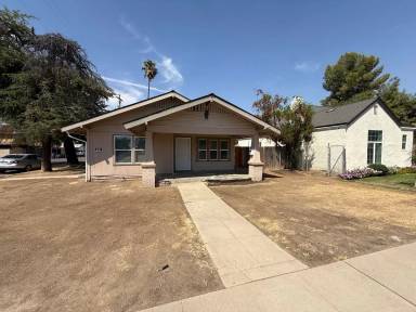 Main picture of 2901 E Olive Ave