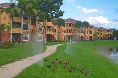 Main picture of 2536 Village Blvd