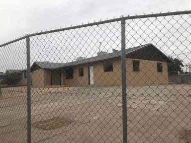 Main picture of 1000 Atwood Dr