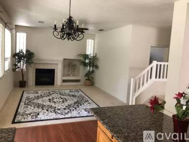 Main picture of 8582 Dianthus Way