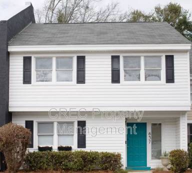 Main picture of 637 Bay Tree Ct