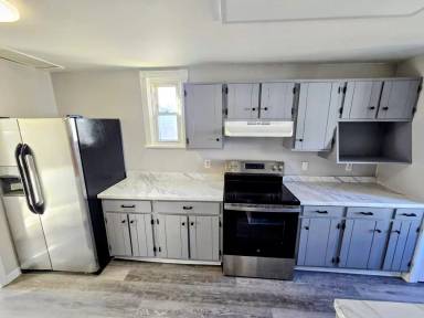 Main picture of 528 N 6th St