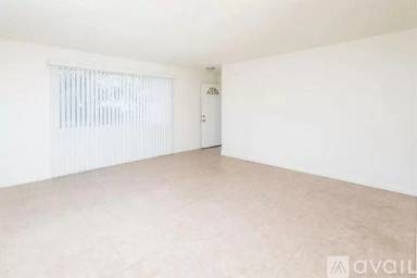Main picture of 3016 Blake St