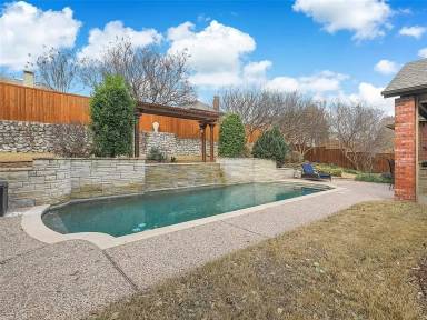 Main picture of 708 Hackberry Ridge Dr