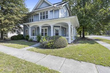 Main picture of 941 S 8th St