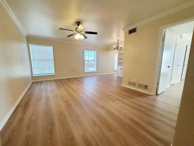 Main picture of 1601 23rd St