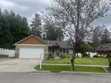 Main picture of 786 E Shadow Wood Ln