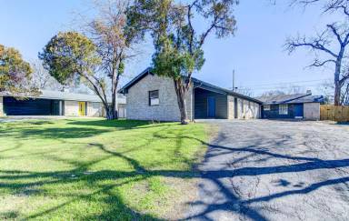 Main picture of 5703 Gloucester Ln