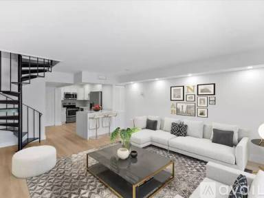 Main picture of 3234 W Trade Ave