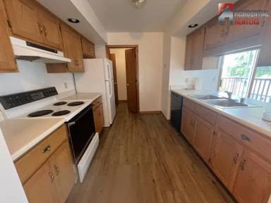Main picture of 1569 Wisconsin Ave
