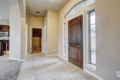 Main picture of 832 SW 10th St